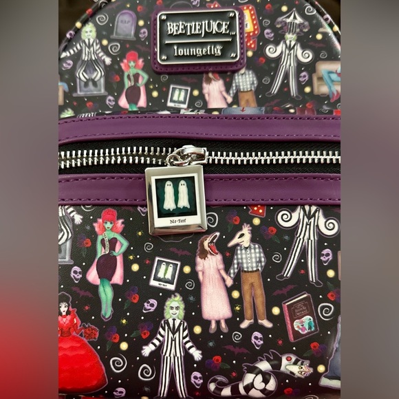 Loungefly Beetlejuice Icons Vegan Leather Mini Backpack & Wallet Set -NWT - Picture 8 of 13